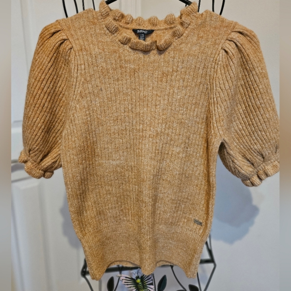 Knit Sweater With Puffy Sleeves